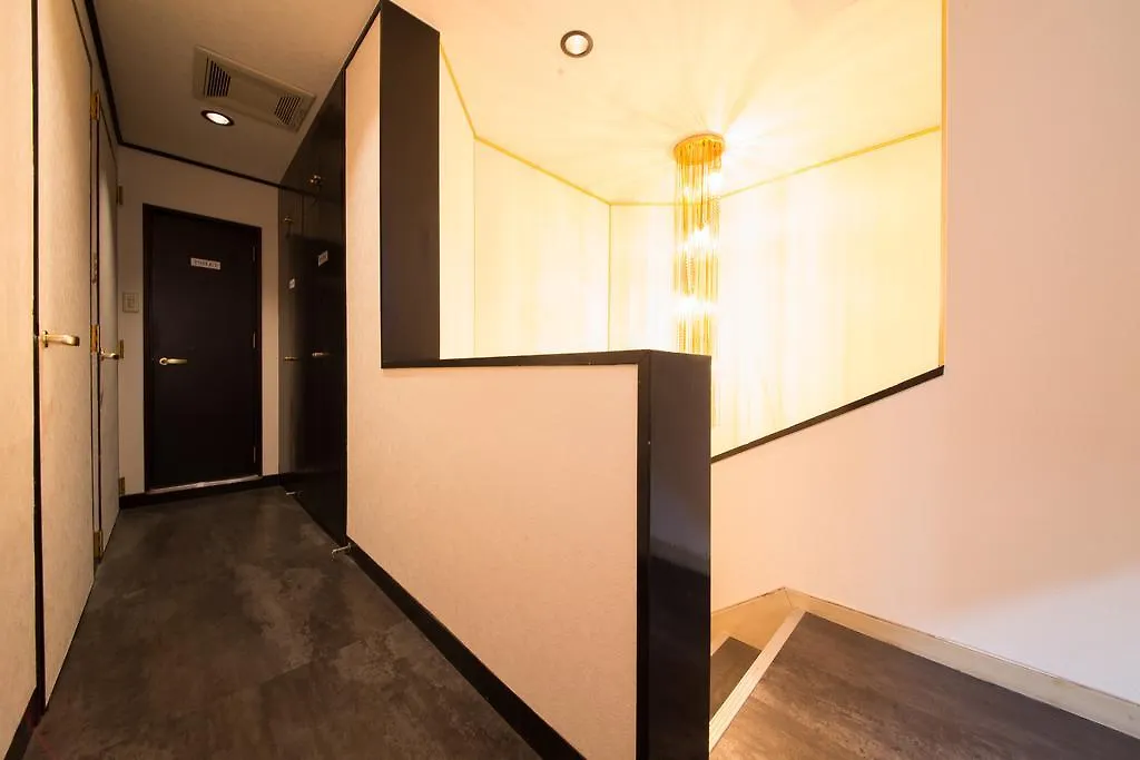 אוסקה Hotel Candy Hall (Adults Only)