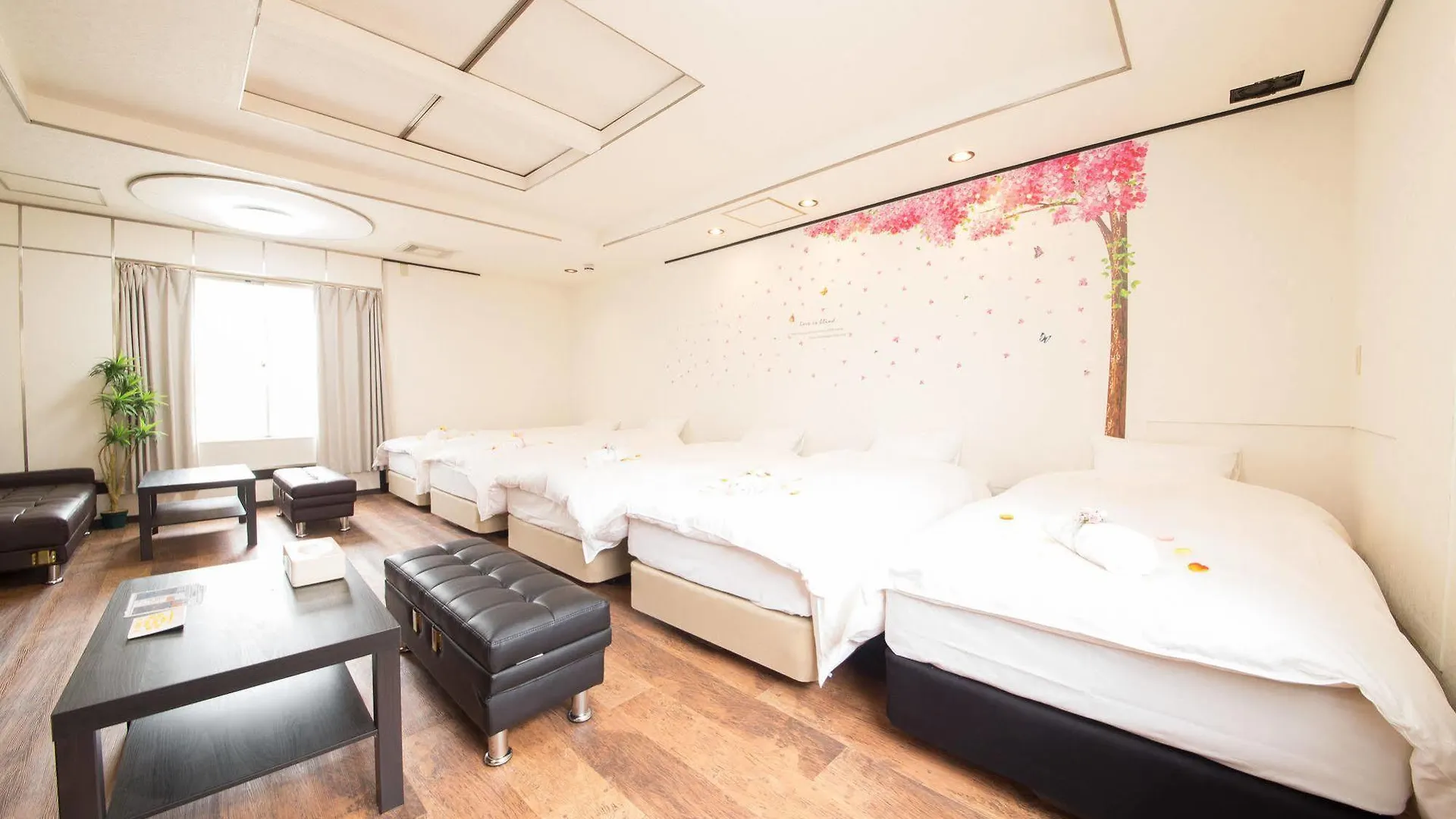 אוסקה Hotel Candy Hall (Adults Only)